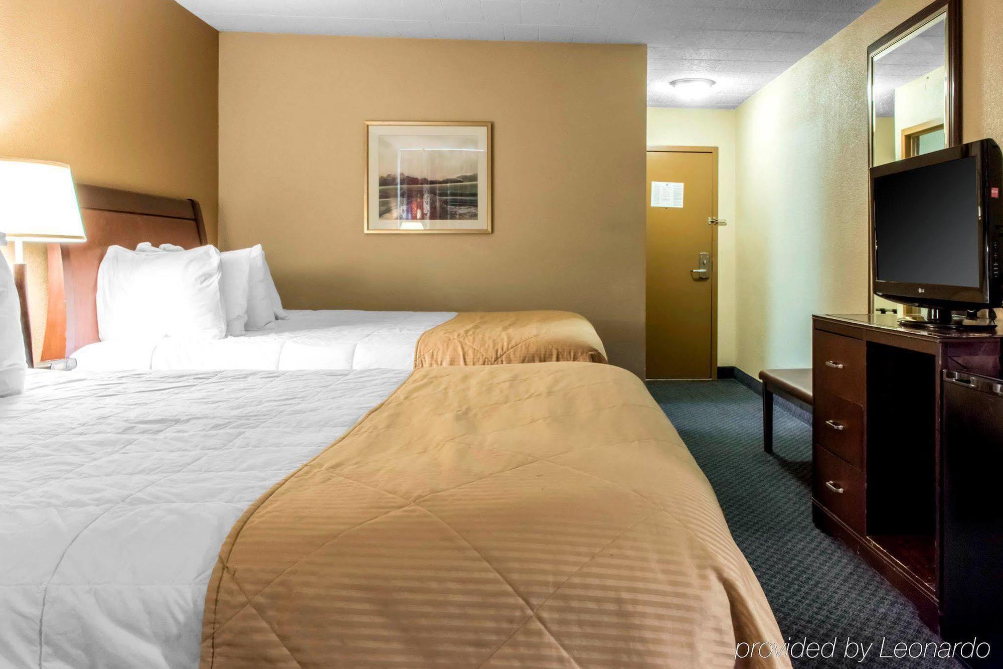 Pocono & Conference Center - Pocono Mountains Hotel